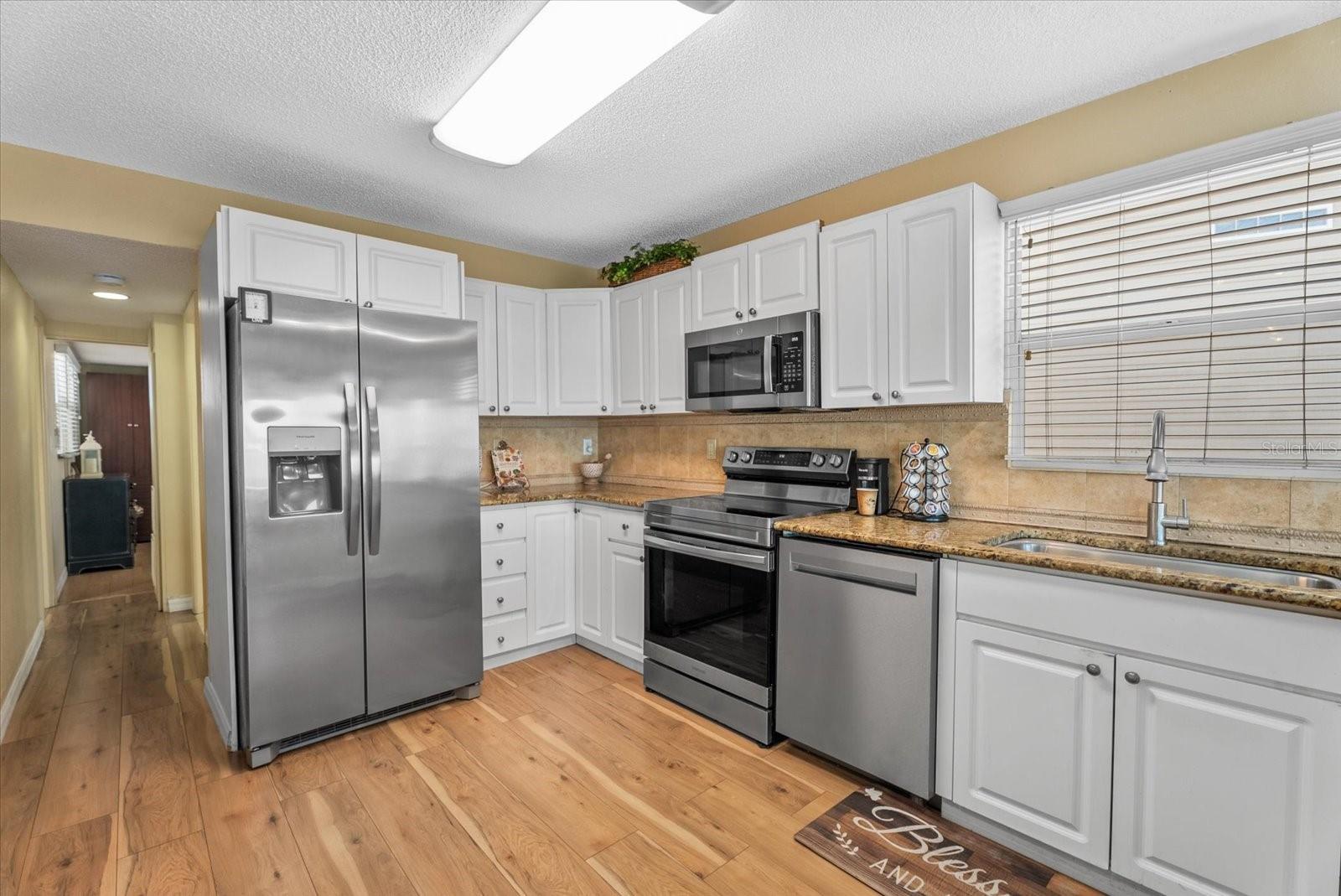 33 N STARBOARD DR, VENICE, FL, 34285