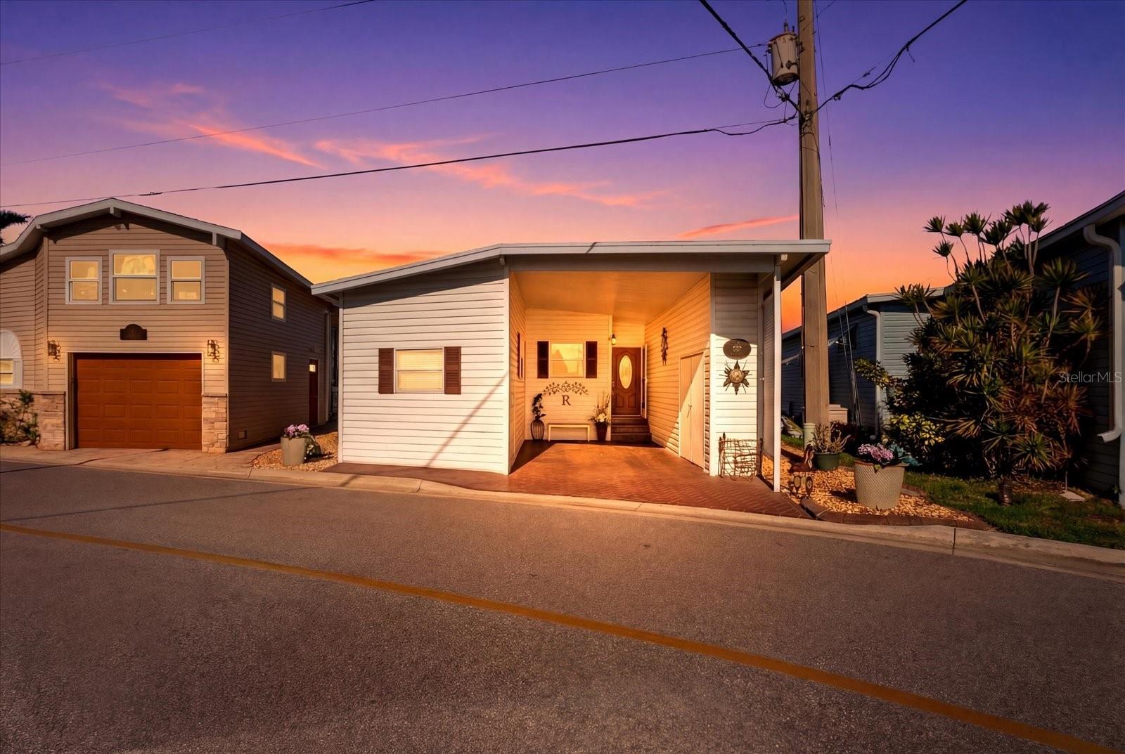 33 N STARBOARD DR, VENICE, FL, 34285