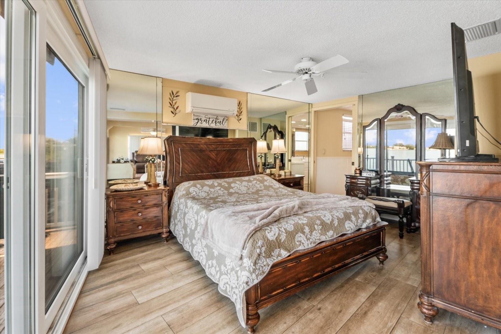 33 N STARBOARD DR, VENICE, FL, 34285