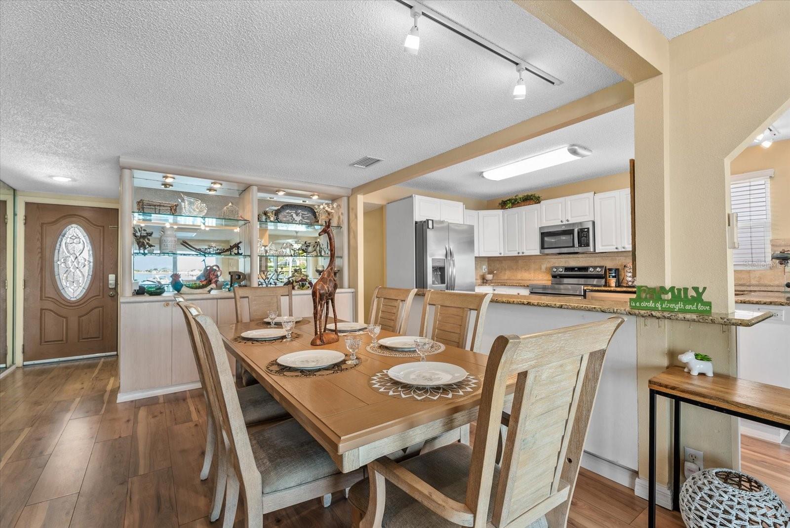 33 N STARBOARD DR, VENICE, FL, 34285