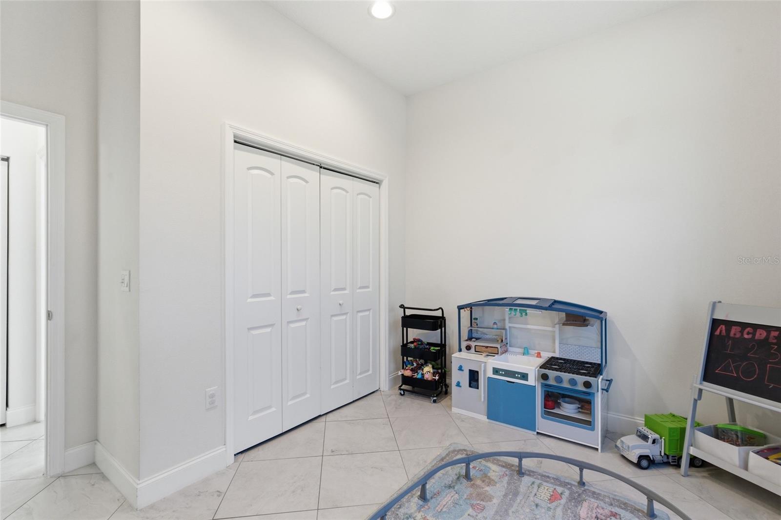 4437 MERIDIAN RD, VENICE, FL, 34293