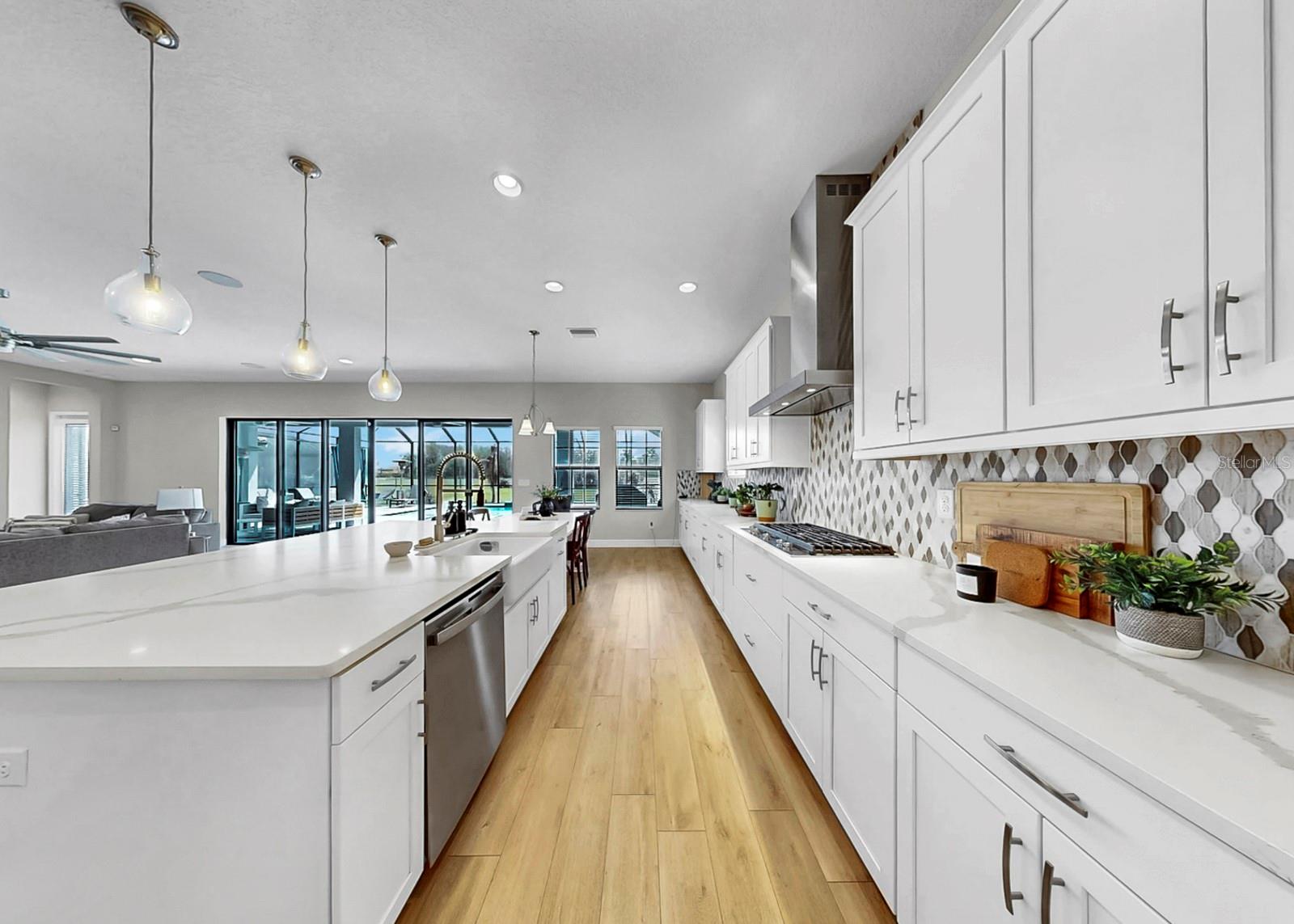 14261 SWISS BRIDGE DR, RIVERVIEW, FL, 33579