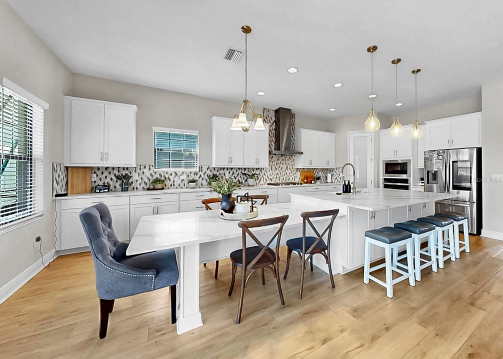 14261 SWISS BRIDGE DR, RIVERVIEW, FL, 33579