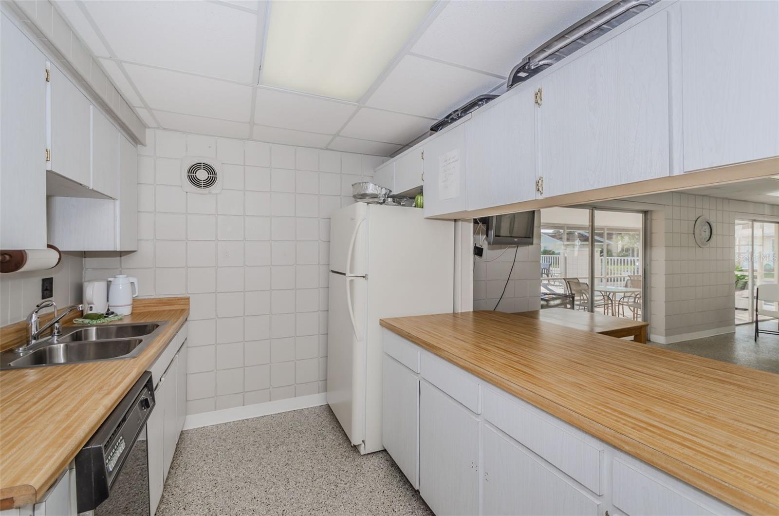 852 OXFORD CT, DUNEDIN, FL, 34698