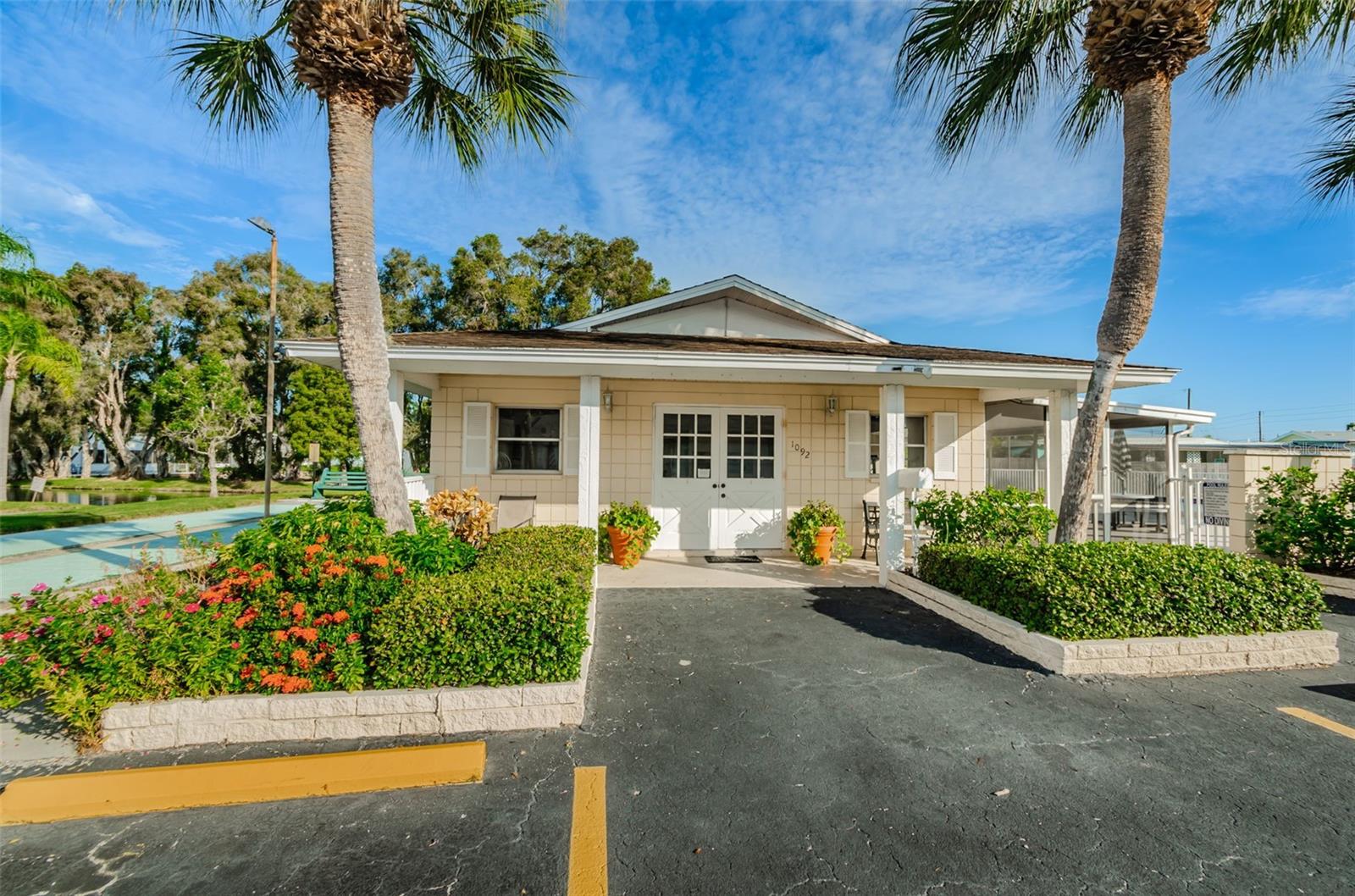 852 OXFORD CT, DUNEDIN, FL, 34698