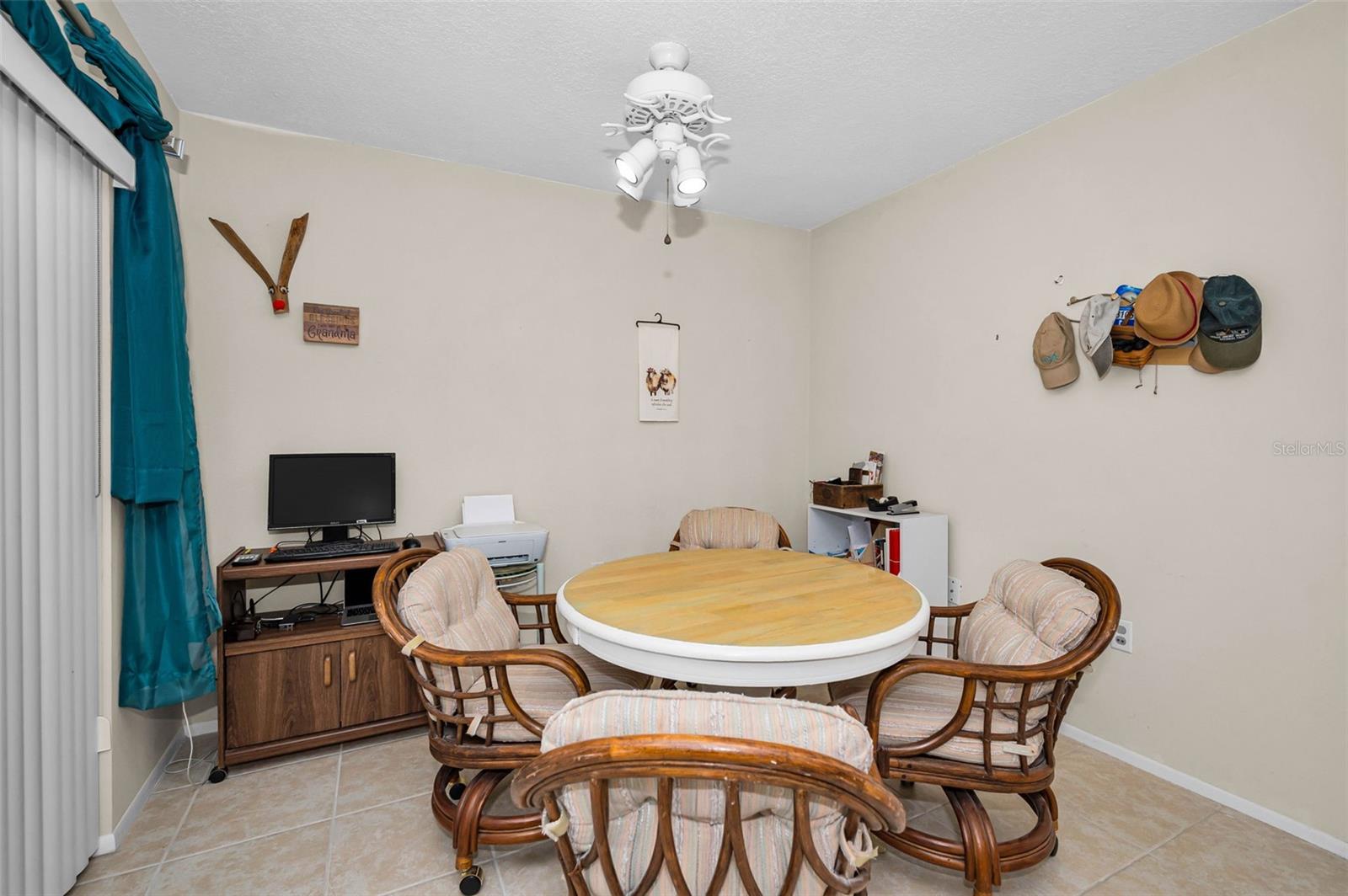 852 OXFORD CT, DUNEDIN, FL, 34698