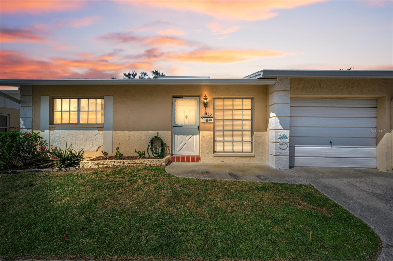 852 OXFORD CT, DUNEDIN, FL, 34698