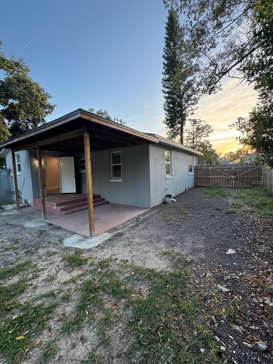 8517 N HIGHLAND AVE, TAMPA, FL, 33604