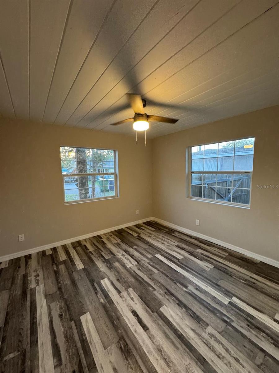 8517 N HIGHLAND AVE, TAMPA, FL, 33604