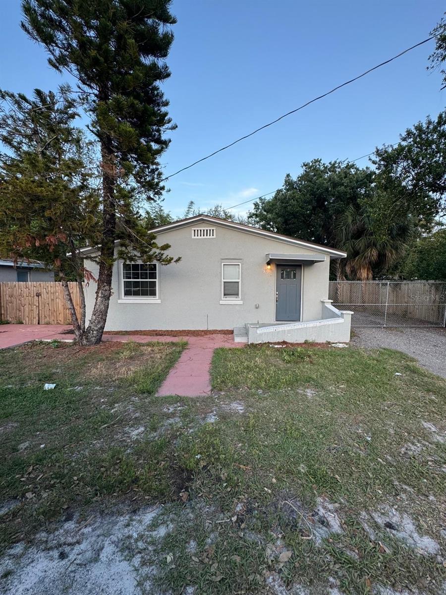 8517 N HIGHLAND AVE, TAMPA, FL, 33604