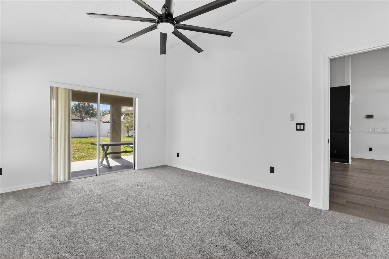 1042 CHAMBERLIN TRL, ST CLOUD, FL, 34772