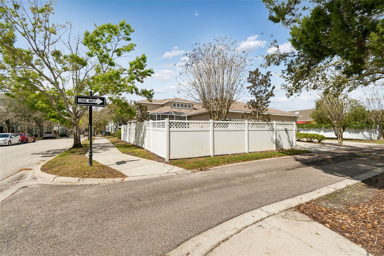 9816 ROYCE DR, TAMPA, FL, 33626