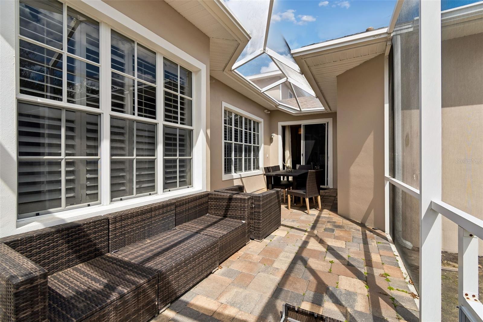 9816 ROYCE DR, TAMPA, FL, 33626