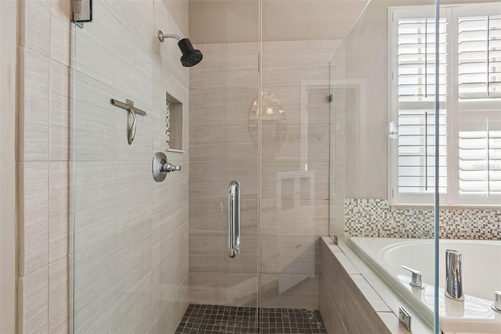 9816 ROYCE DR, TAMPA, FL, 33626