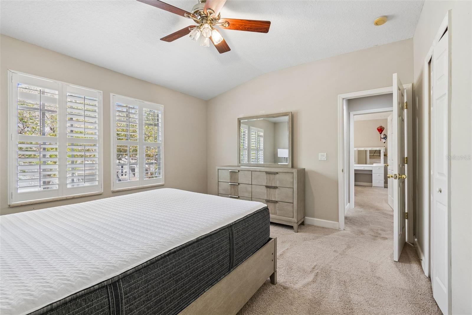 9816 ROYCE DR, TAMPA, FL, 33626