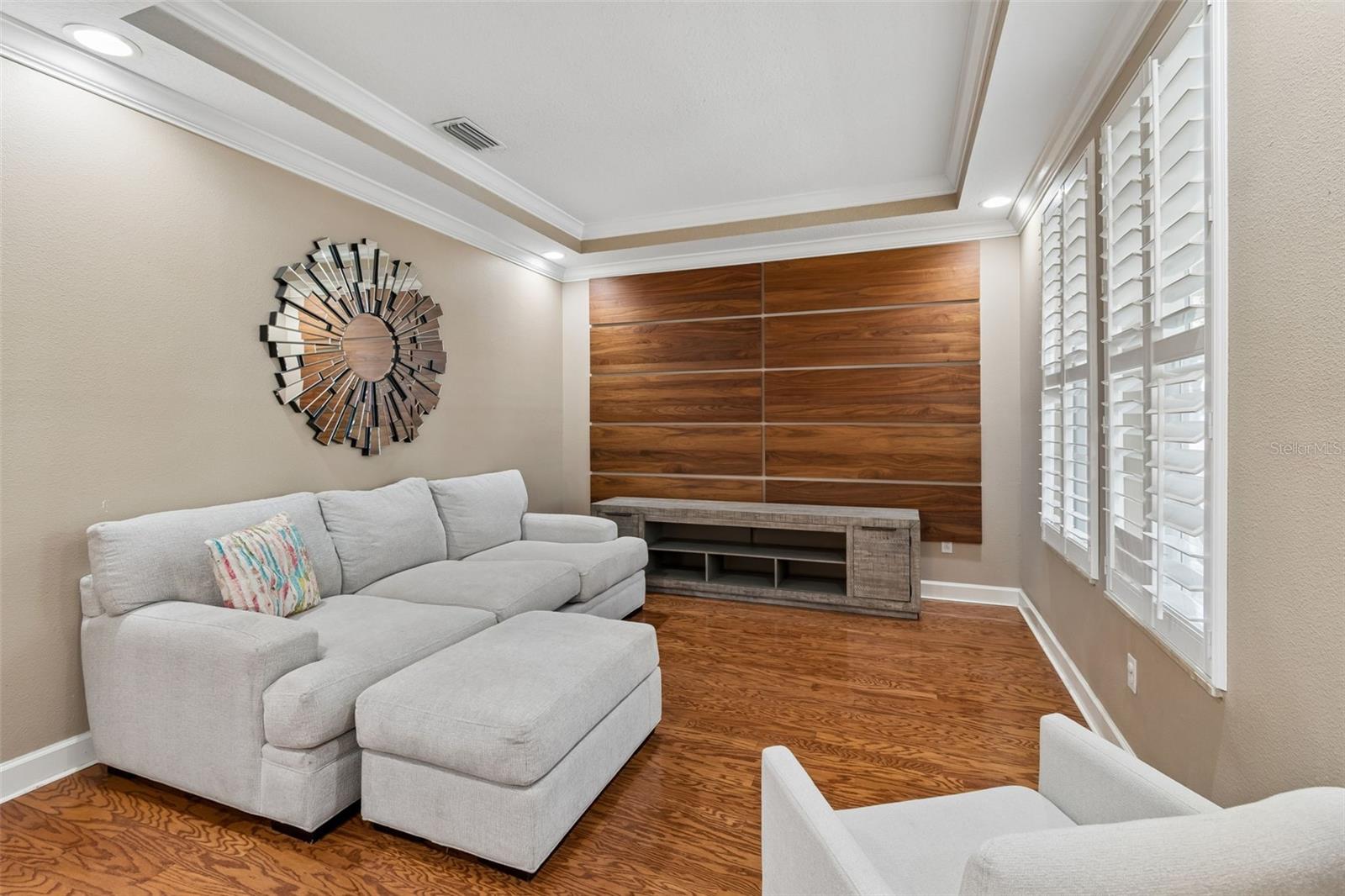 9816 ROYCE DR, TAMPA, FL, 33626