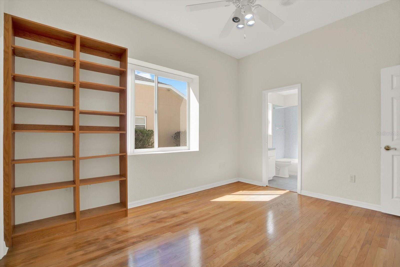 8606 CORAL CREEK LOOP, HUDSON, FL, 34667