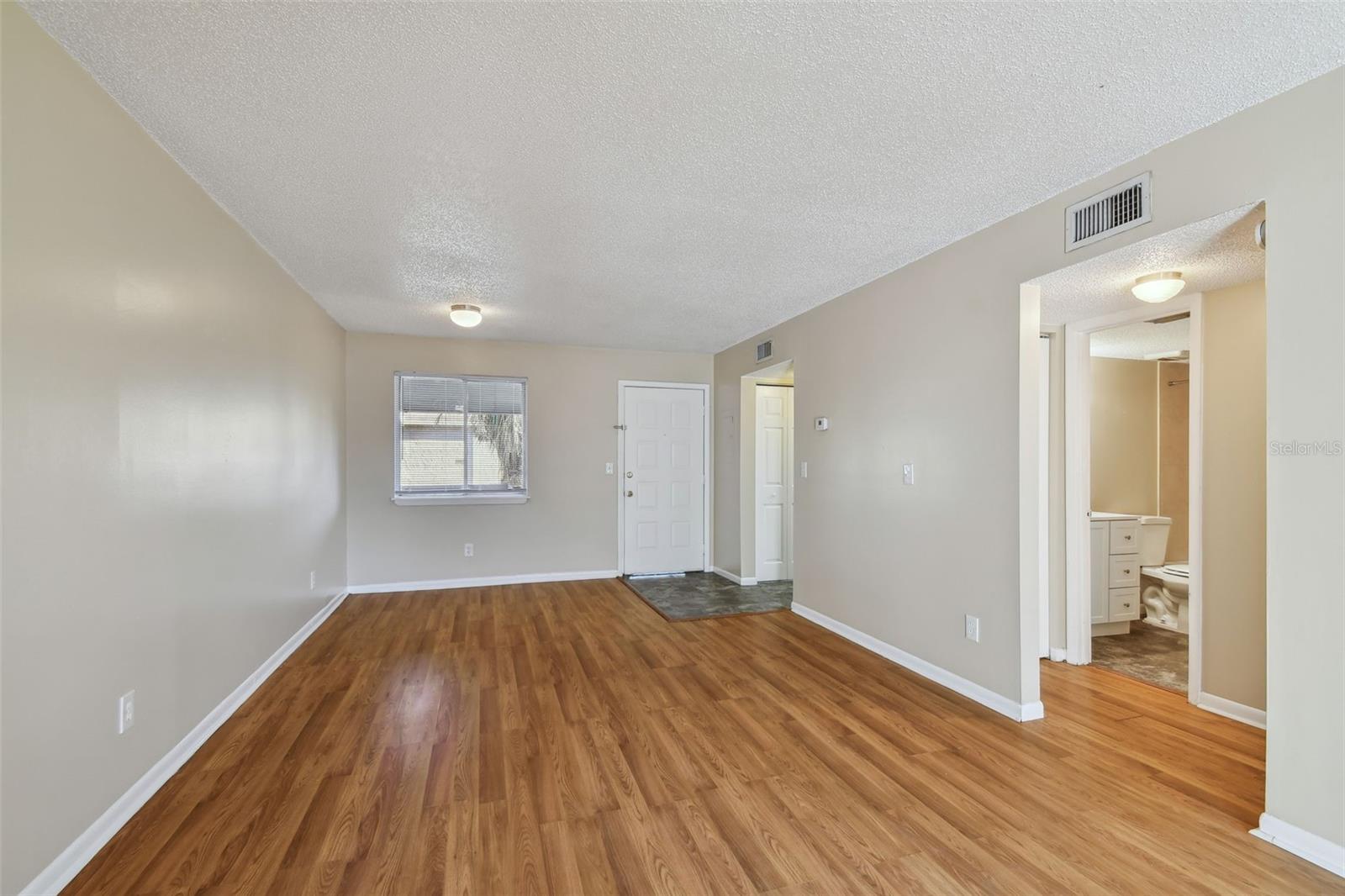 6330 NEWTOWN CIR #30B4, TAMPA, FL, 33615