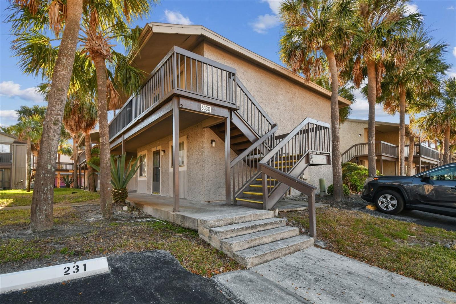 6330 NEWTOWN CIR #30B4, TAMPA, FL, 33615