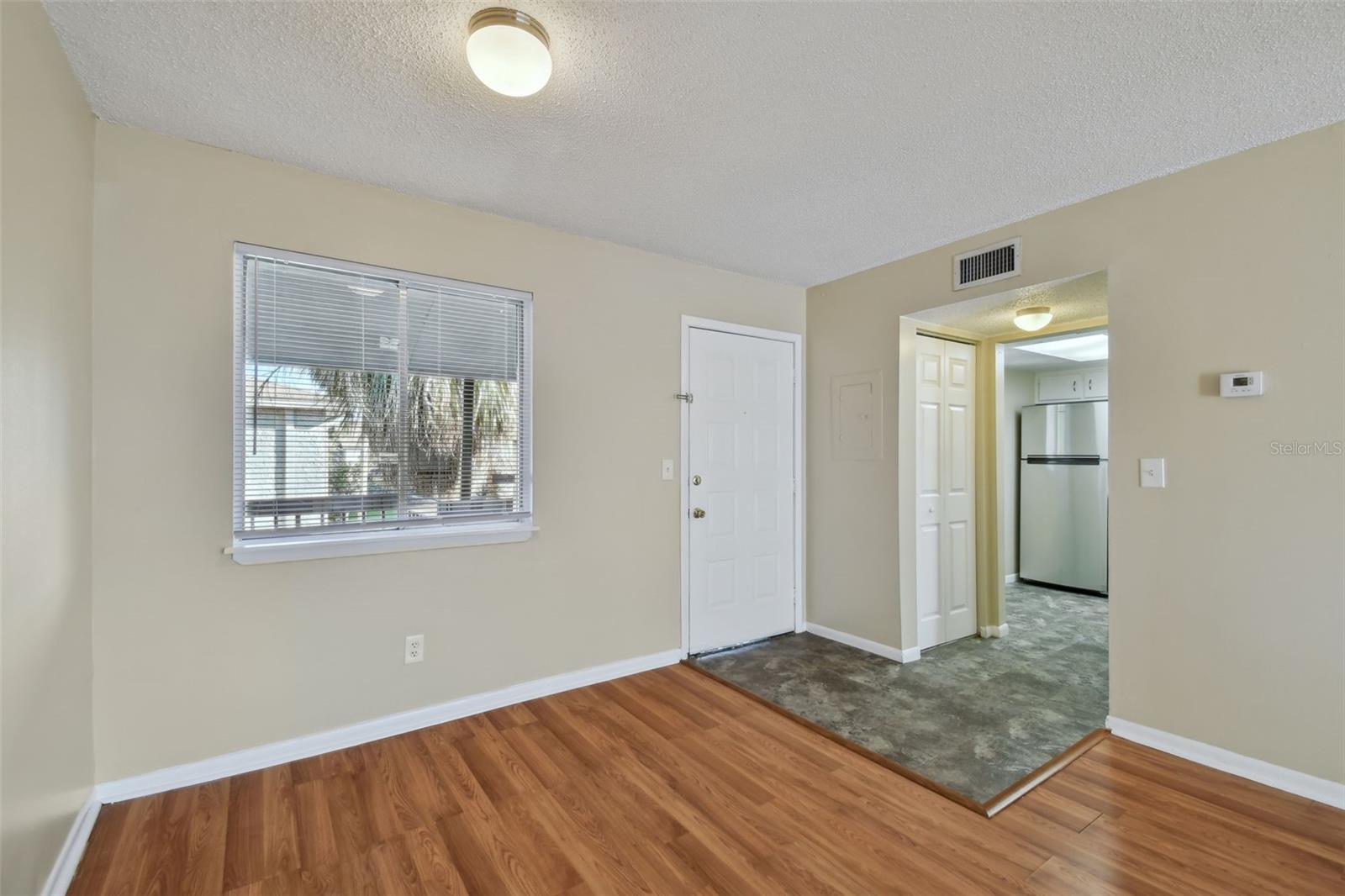 6330 NEWTOWN CIR #30B4, TAMPA, FL, 33615