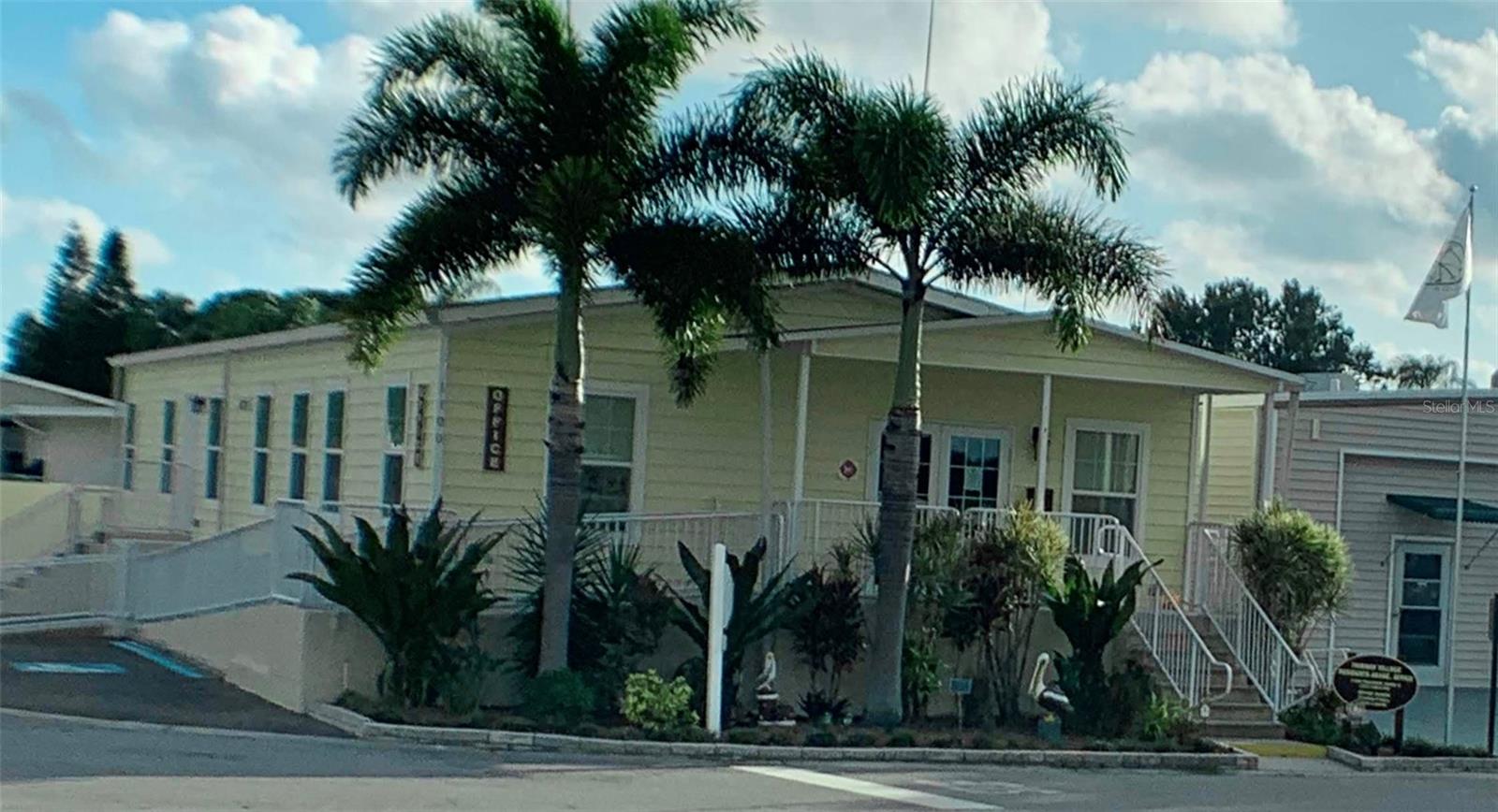 1100 BELCHER RD S #197, LARGO, FL, 33771