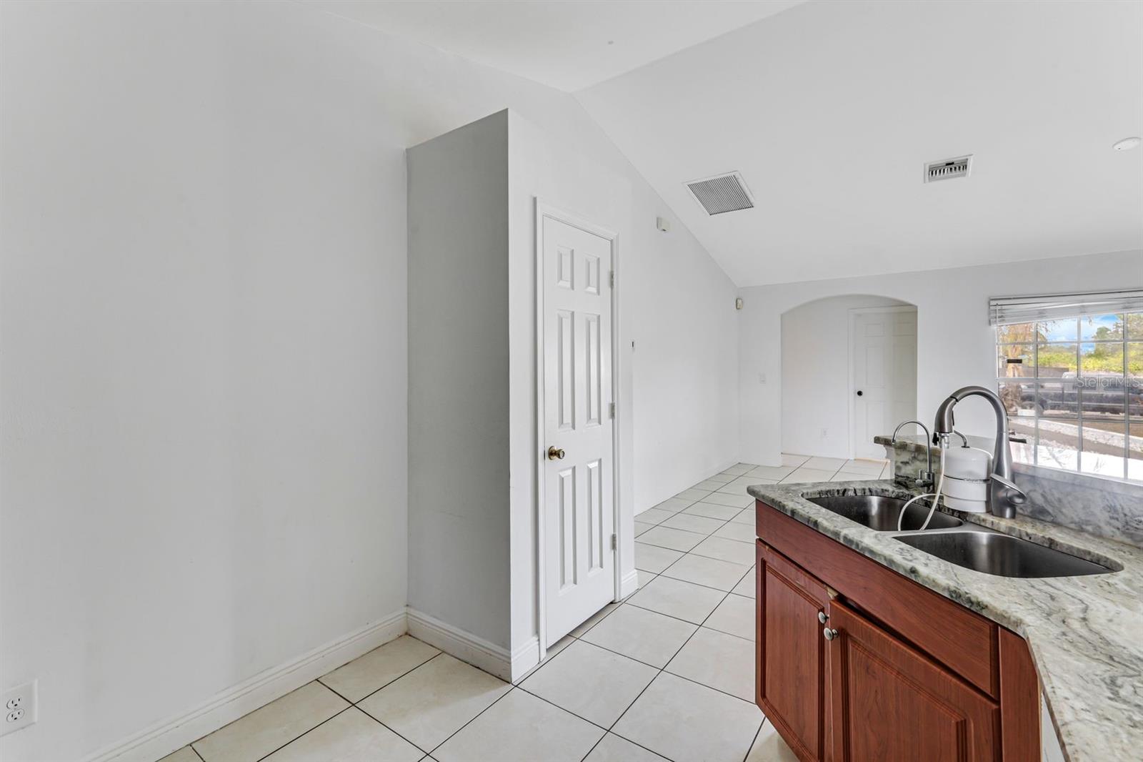 2917 4TH ST SW, LEHIGH ACRES, FL, 33976