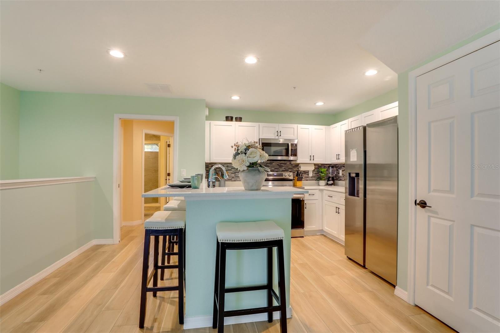 2441 6TH AVENUE DR E, BRADENTON, FL, 34208