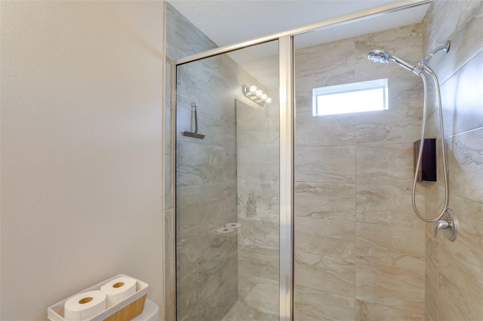 2441 6TH AVENUE DR E, BRADENTON, FL, 34208