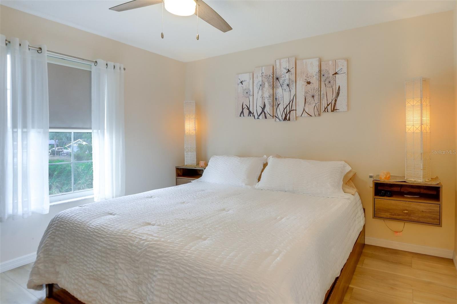 2441 6TH AVENUE DR E, BRADENTON, FL, 34208