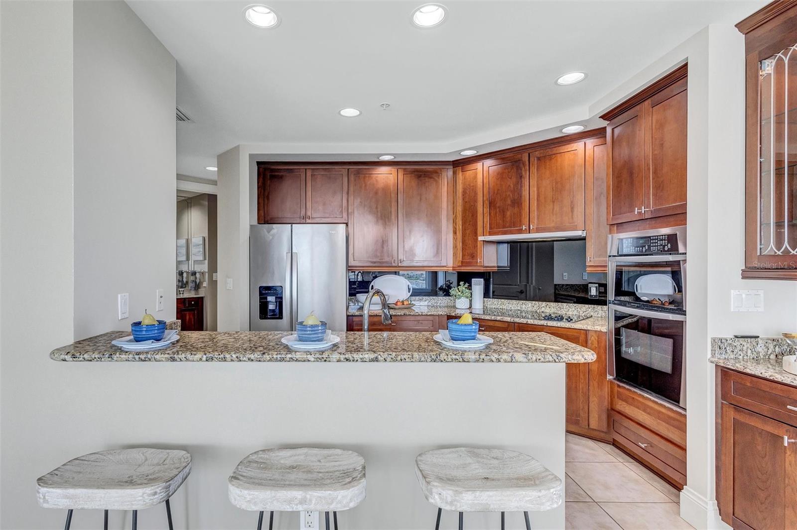 140 RIVIERA DUNES WAY #701, PALMETTO, FL, 34221