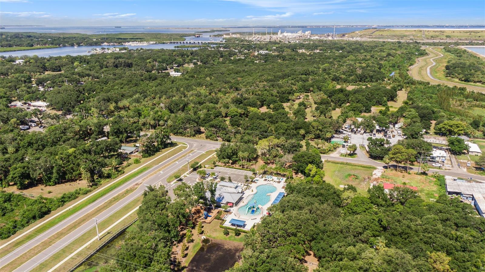 8202 WILLOW BEACH DR, RIVERVIEW, FL, 33578