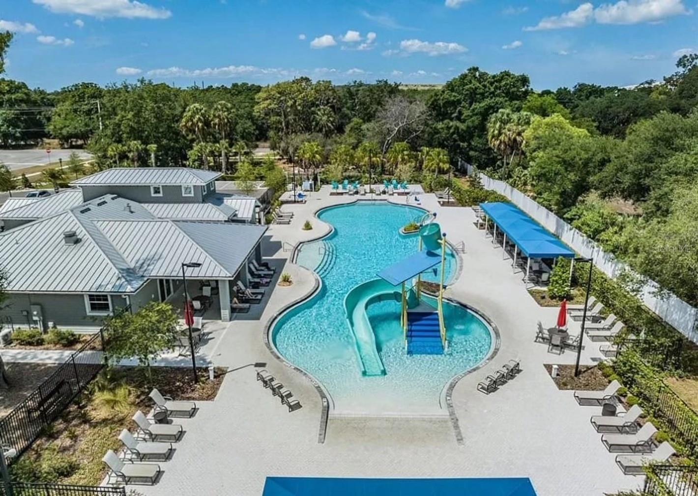 8202 WILLOW BEACH DR, RIVERVIEW, FL, 33578