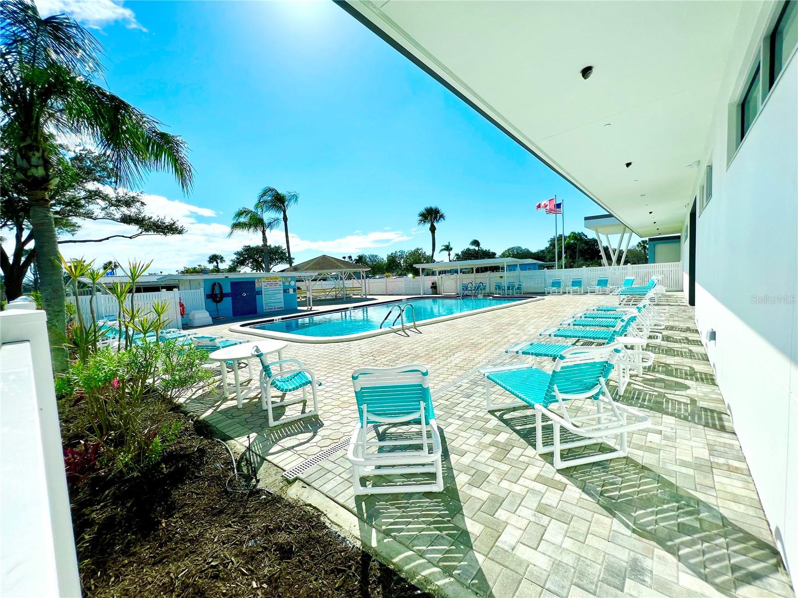 1100 BELCHER RD S #720, LARGO, FL, 33771