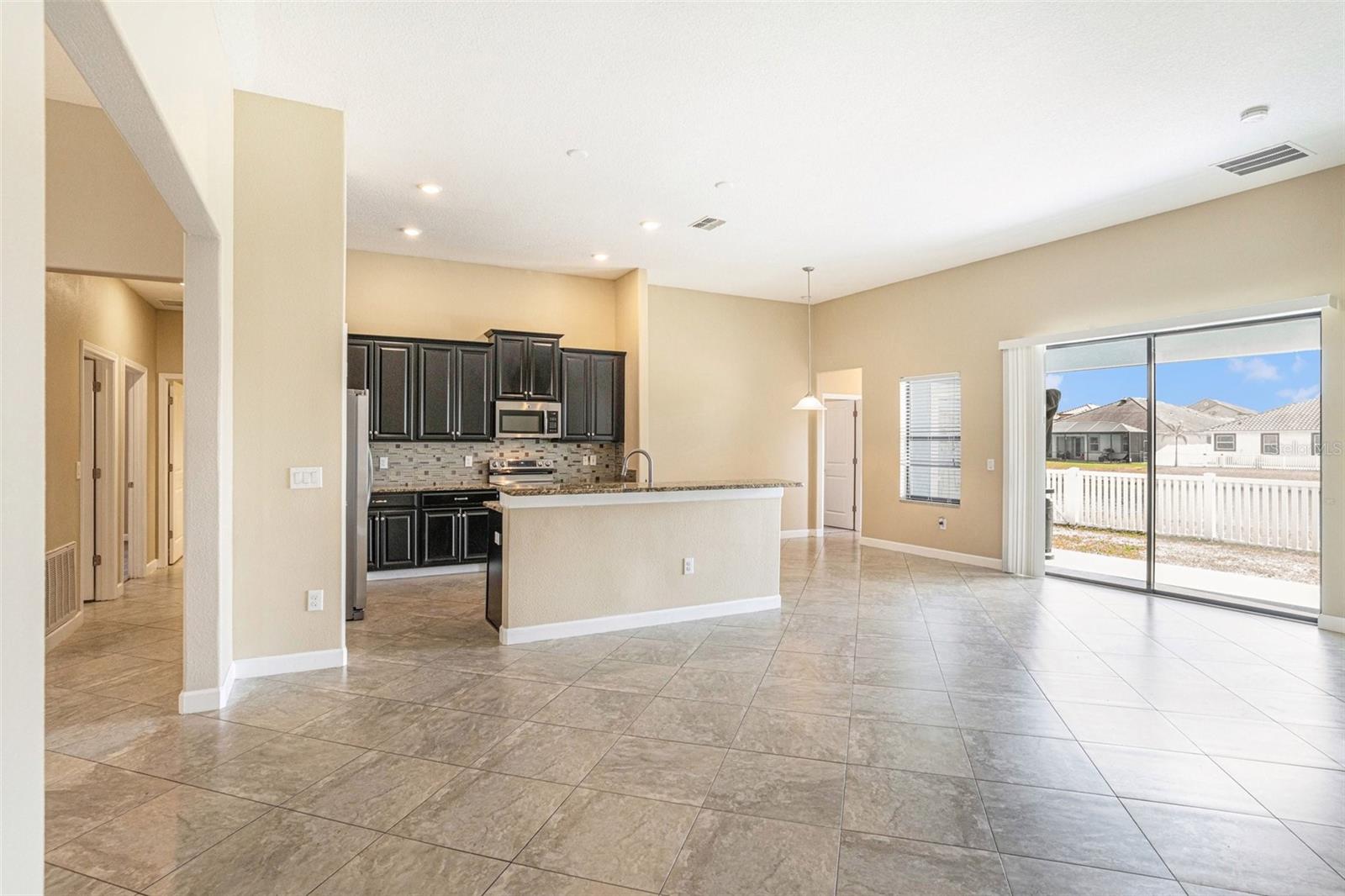 11944 N CINNAMON FERN DR, RIVERVIEW, FL, 33579