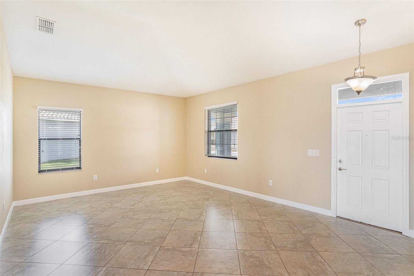 11944 N CINNAMON FERN DR, RIVERVIEW, FL, 33579