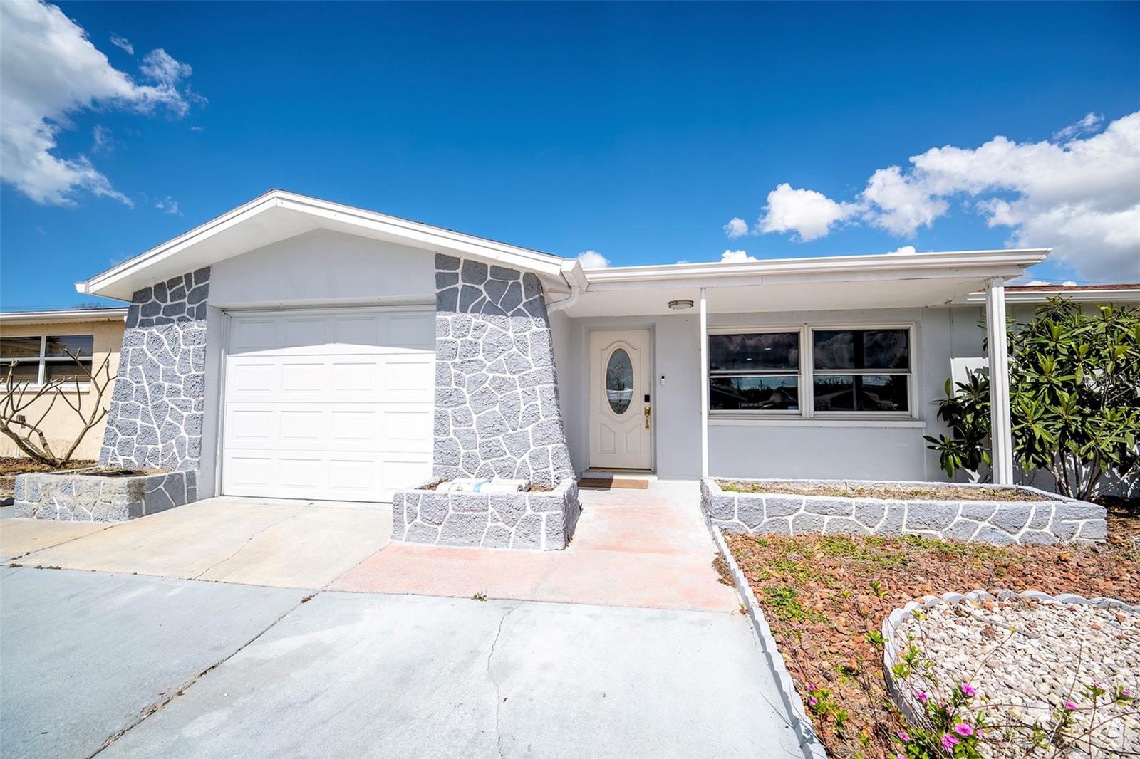 4301 WESTWOOD DR, HOLIDAY, FL, 34691