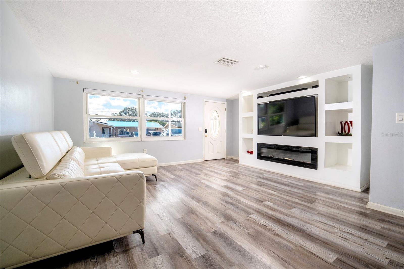 4301 WESTWOOD DR, HOLIDAY, FL, 34691