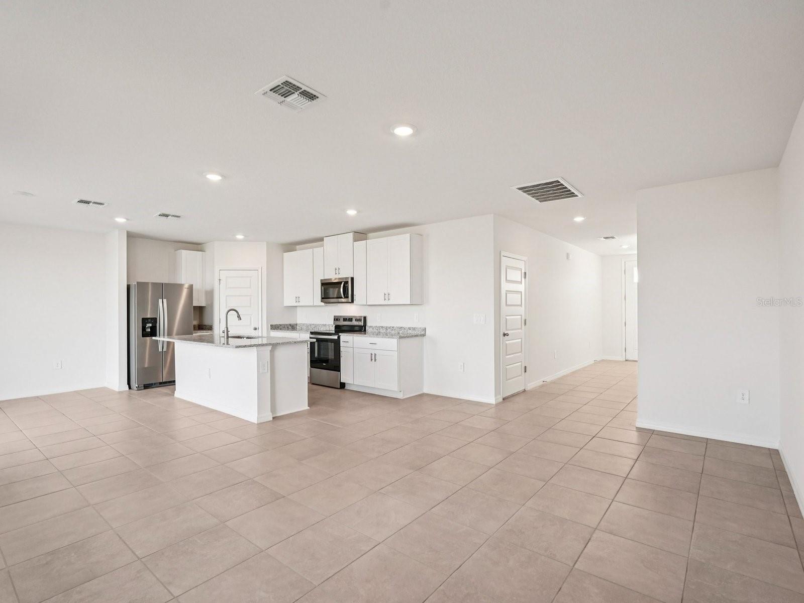 13613 SHELLMORE AVE, PALMETTO, FL, 34221