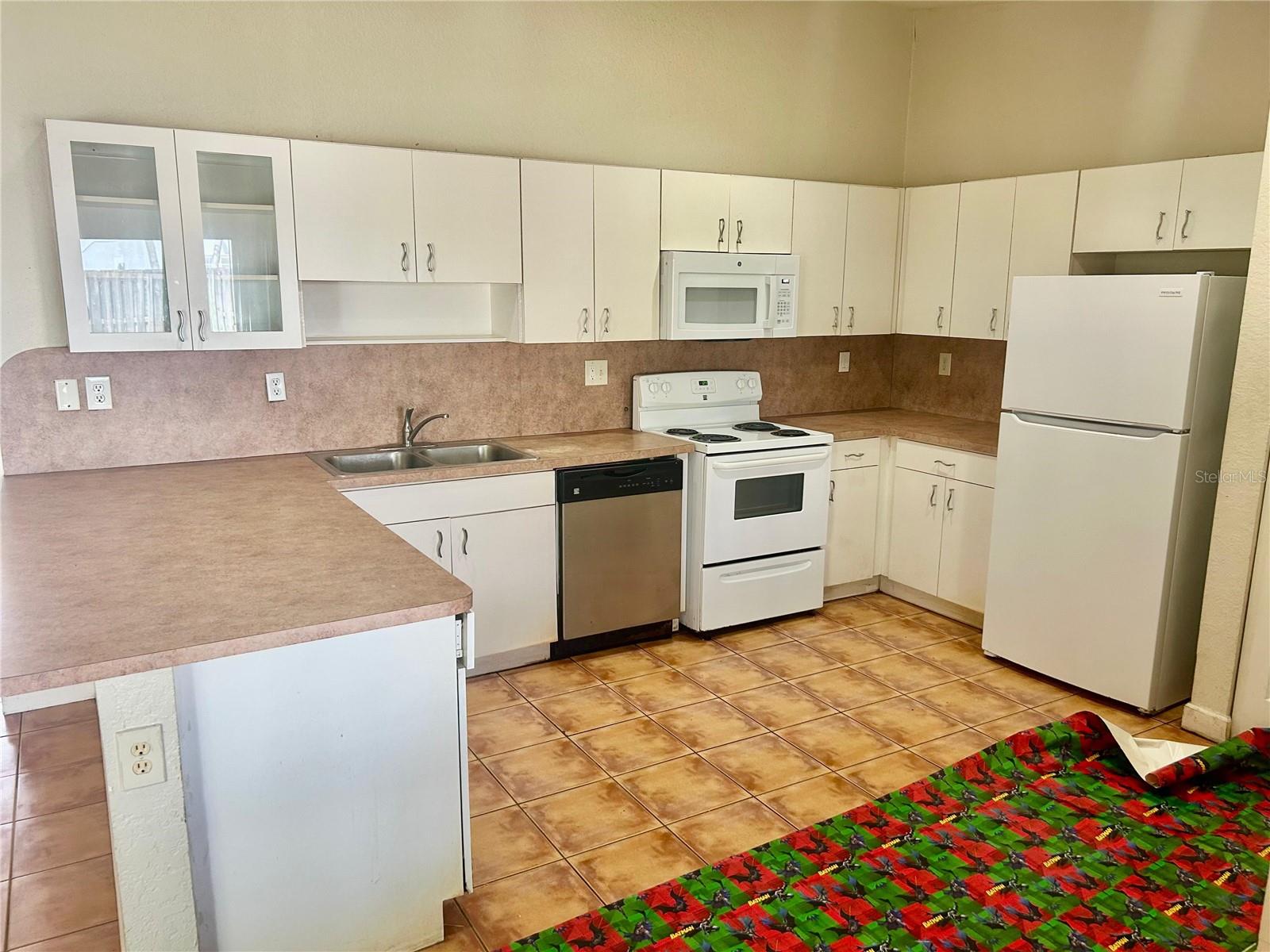 14981 SW 180TH, MIAMI, FL, 33187
