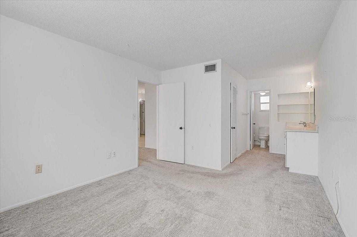 2875 SWIFTON DR #58, SARASOTA, FL, 34231