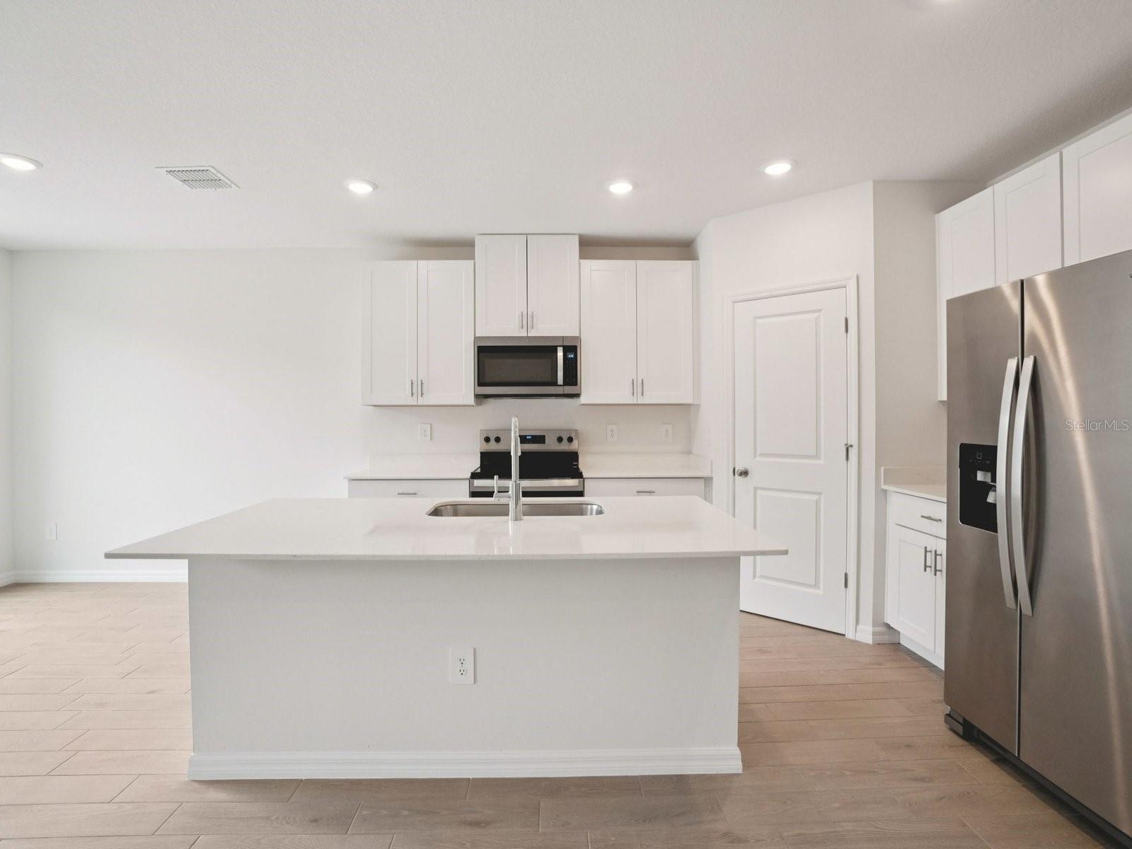 7734 SATTERFIELD TER, PARRISH, FL, 34219