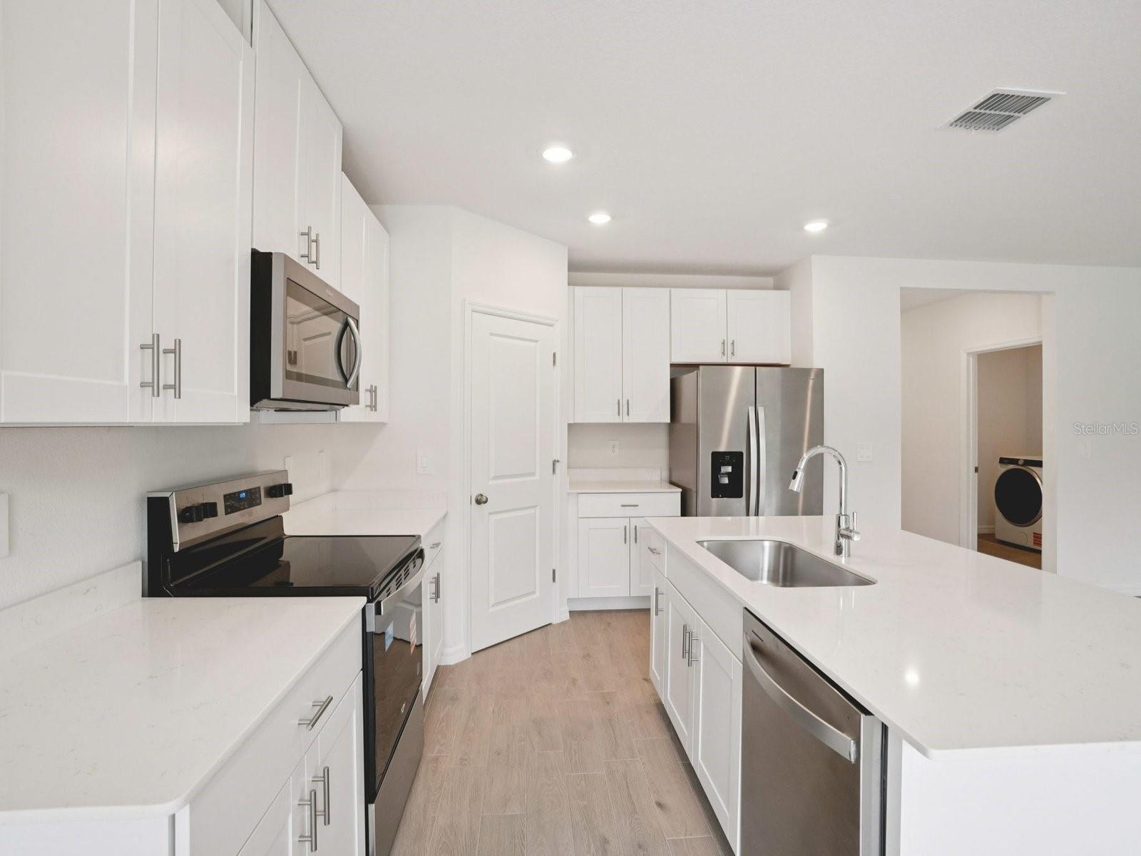 7734 SATTERFIELD TER, PARRISH, FL, 34219