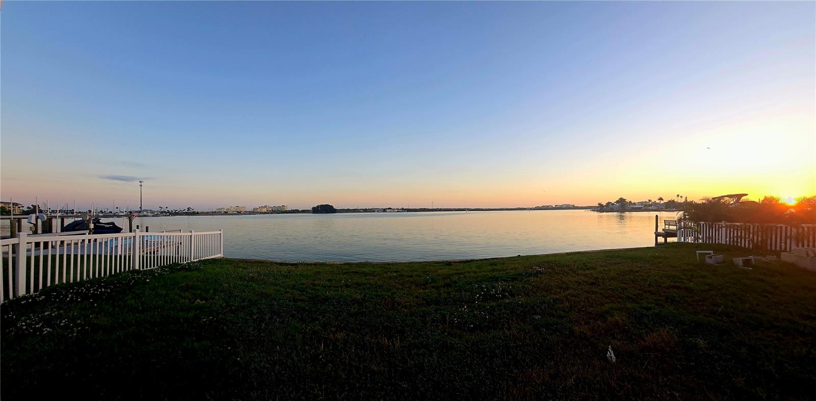 376 145TH AVE E, MADEIRA BEACH, FL, 33708