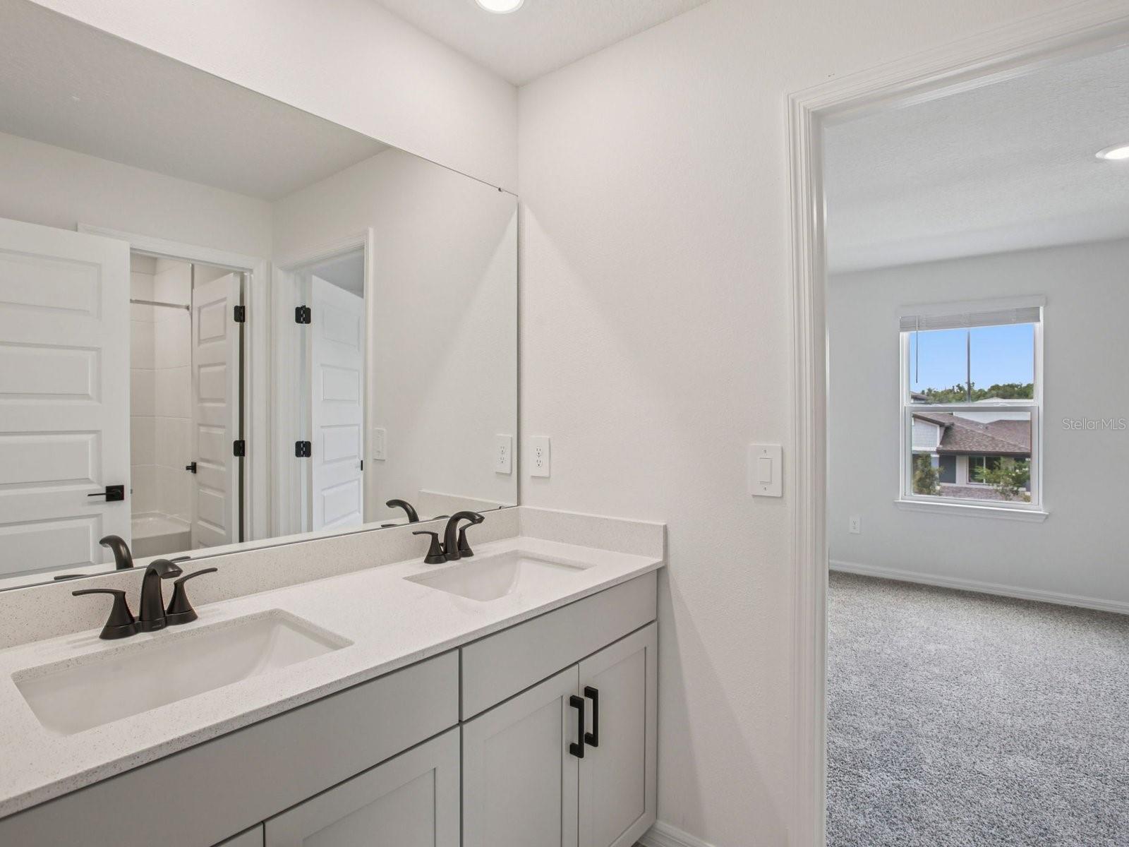 10821 HEIRLOOM FARMS RUN, PARRISH, FL, 34219