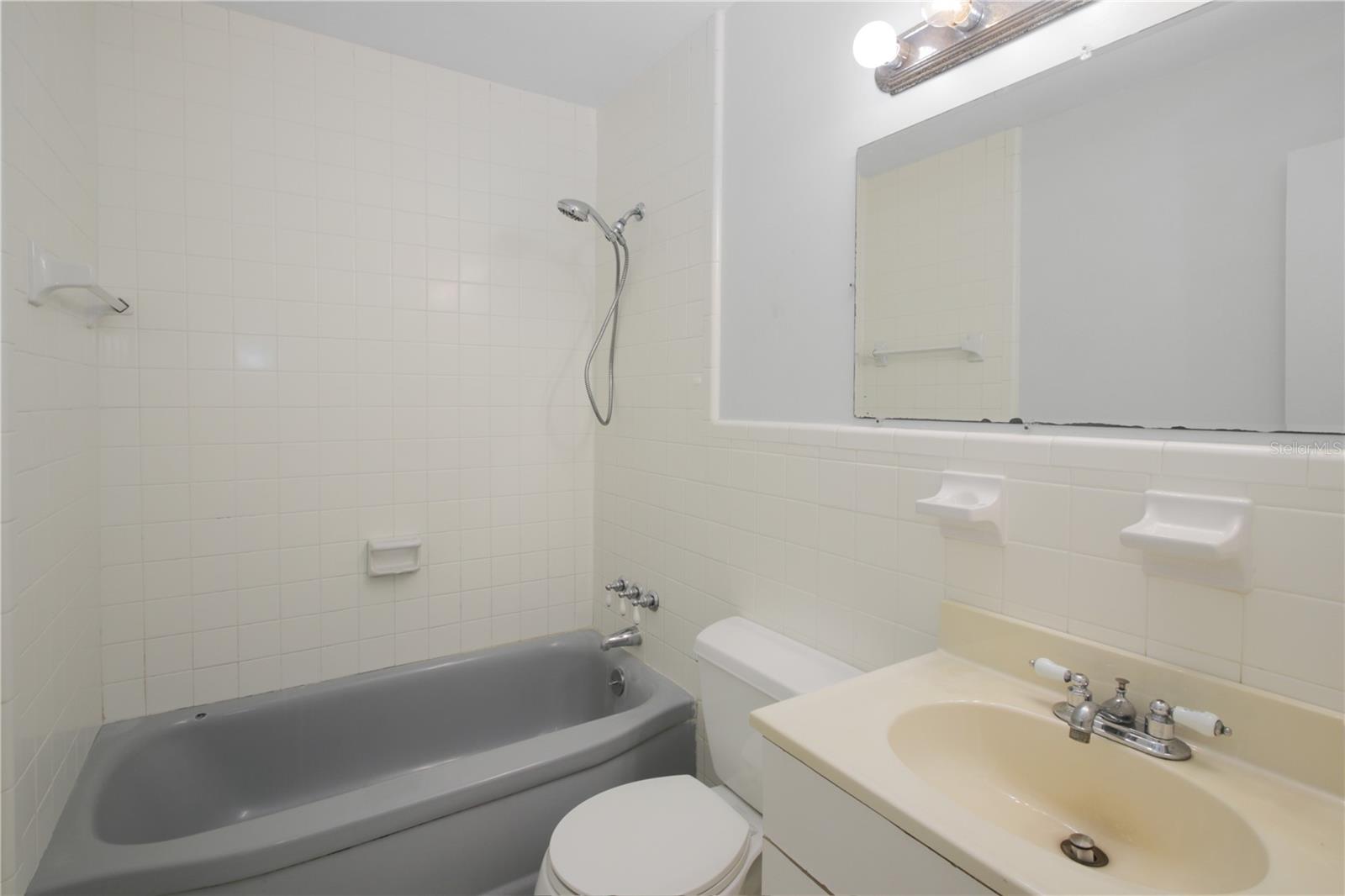 130 LOMBARDY RD, WINTER SPRINGS, FL, 32708