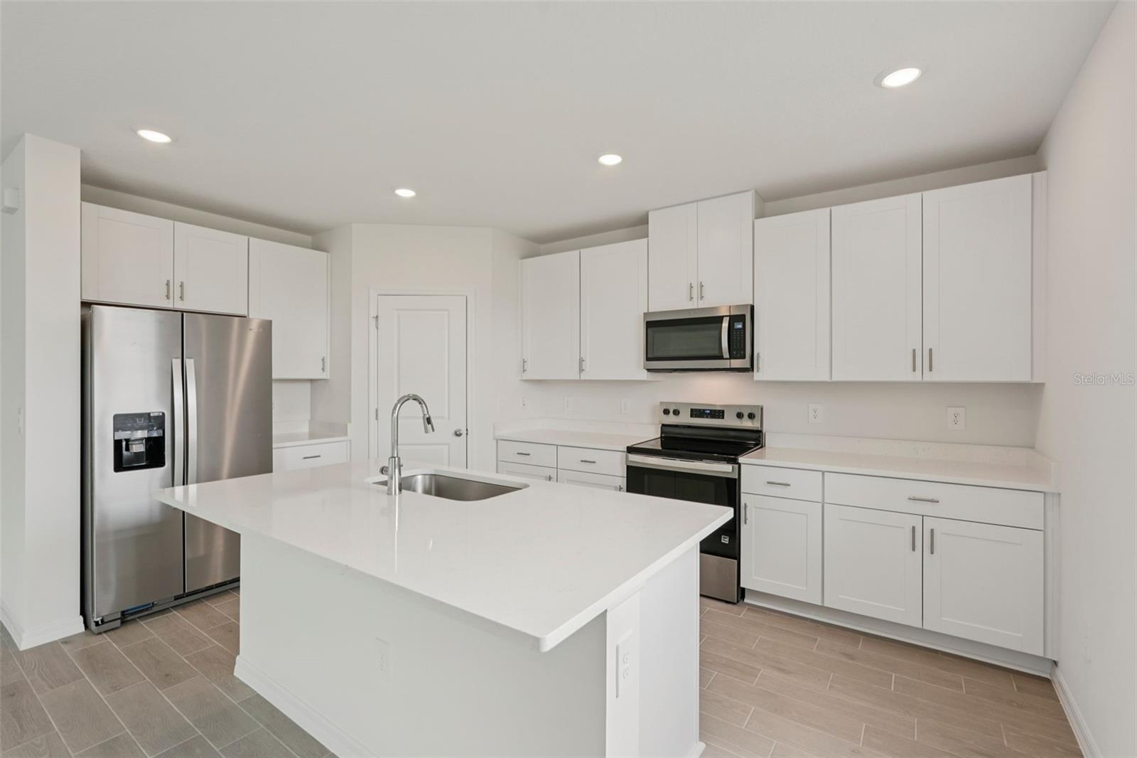 10429 ABUNDANCE GROVE WAY, PARRISH, FL, 34219