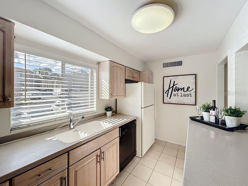 626 ORANGE DR #242, ALTAMONTE SPRINGS, FL, 32701