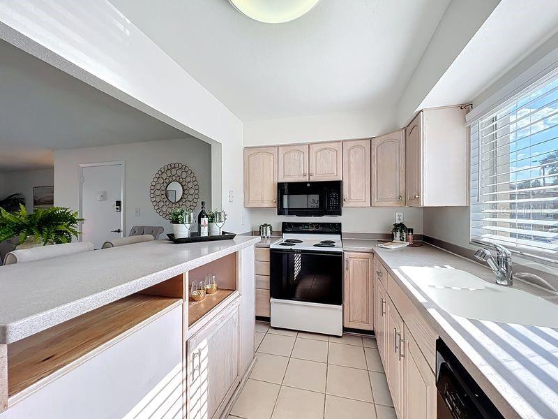 626 ORANGE DR #242, ALTAMONTE SPRINGS, FL, 32701