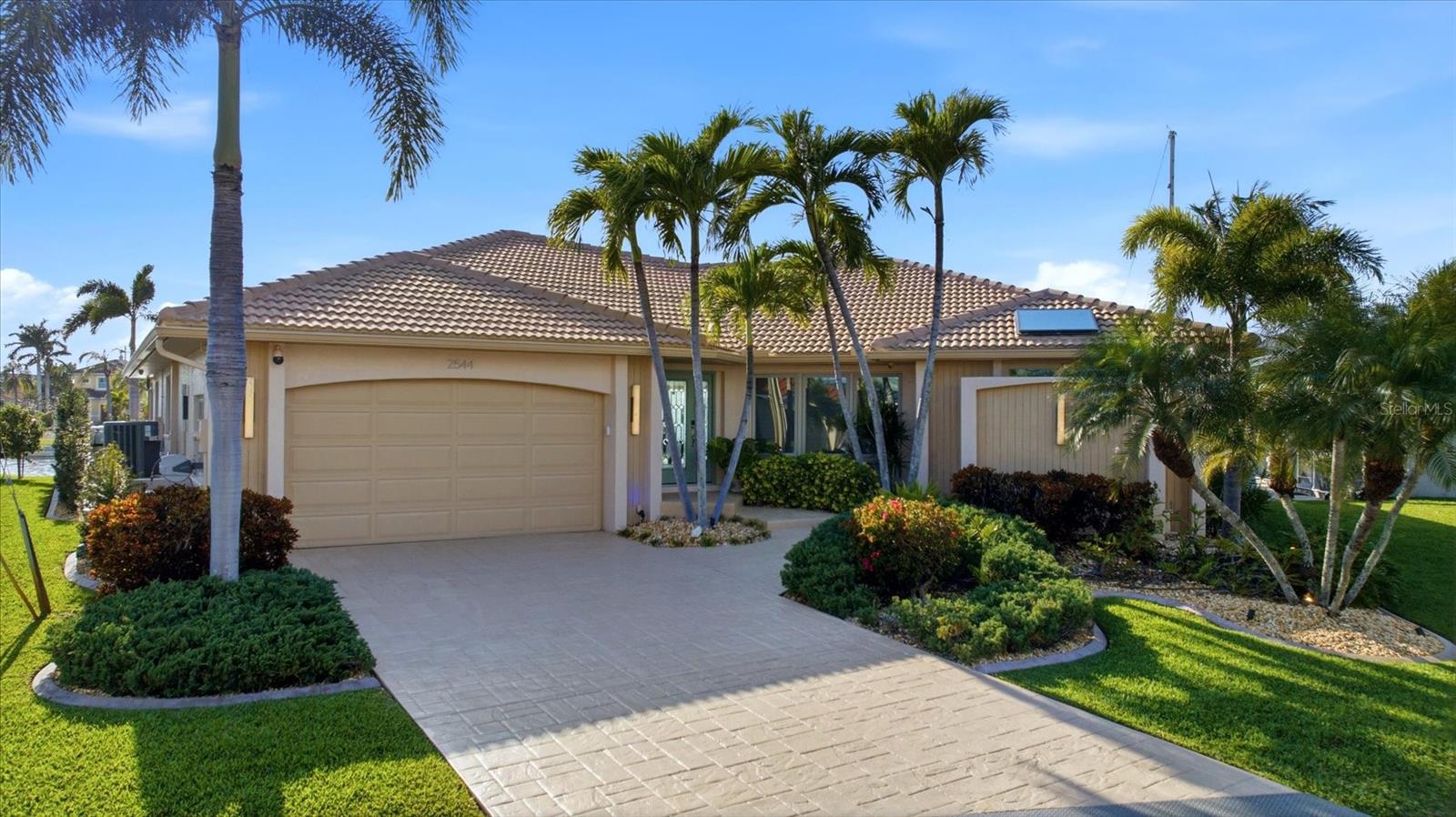 2544 RIO LISBO CT, PUNTA GORDA, FL, 33950