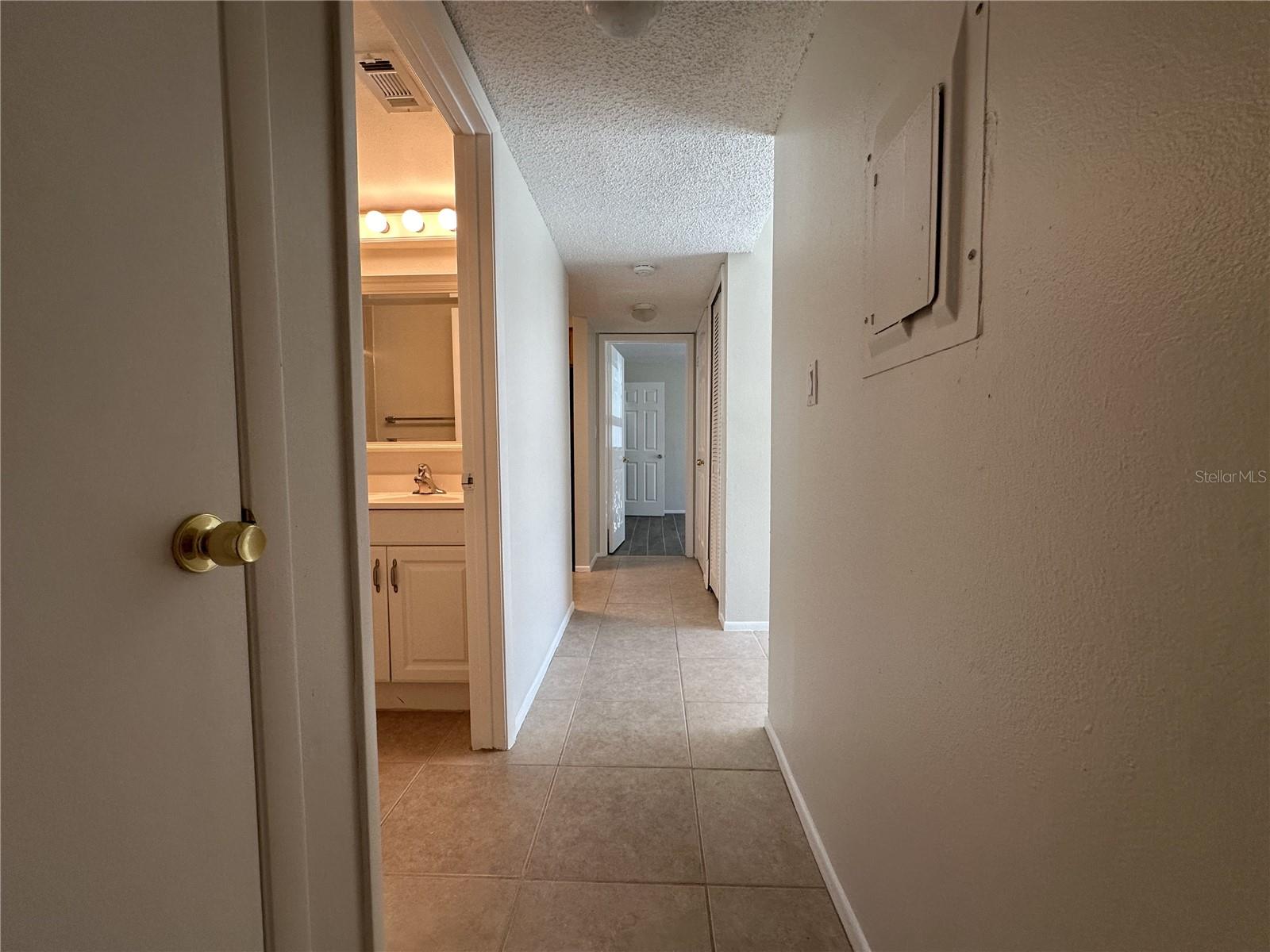 3455 COUNTRYSIDE BLVD #15, CLEARWATER, FL, 33761